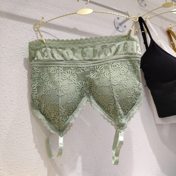 Γυναικείο δαντελένιο μπουστάκι  με ρυθμιζόμενους ιμάντες