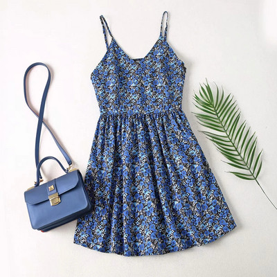 Rochie de dama cu model floral si bretele subtiri