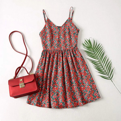 Rochie de dama cu model floral si bretele subtiri