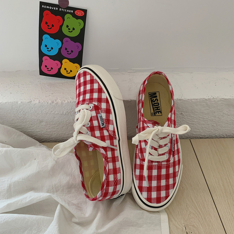 Νέο μοντέλο γυναικεία αθλητικά παπούτσια με κορδόνια