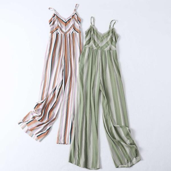 Μοντέρνα γυναικεία ολόσωμη φόρμα με λεπτούς ιμάντες