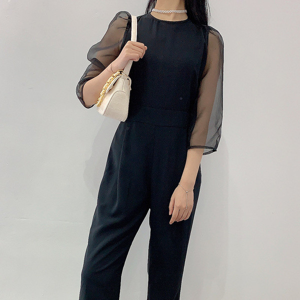 Μοντέρνο μακρύ σαλοπέτα με μανίκια από  τούλι σ εμαύρο χρώμα