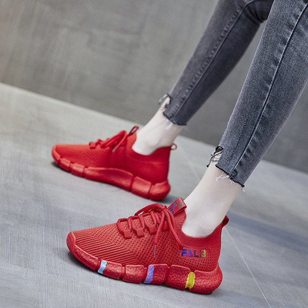 Casual γυναικεία αθλητικά παπούτσια με κορδόνια και χρωματιστή σόλα