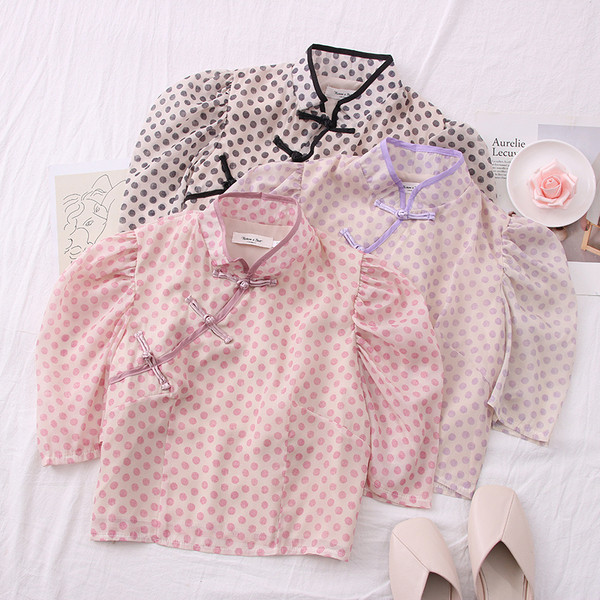 Нов модел дамска риза с ниска яка и буфан ръкав