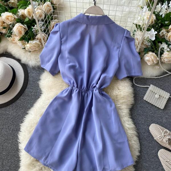 Κομψές γυναικείες ολόσωμες φόρμες με κοντά μανίκια και ελαστική μέση