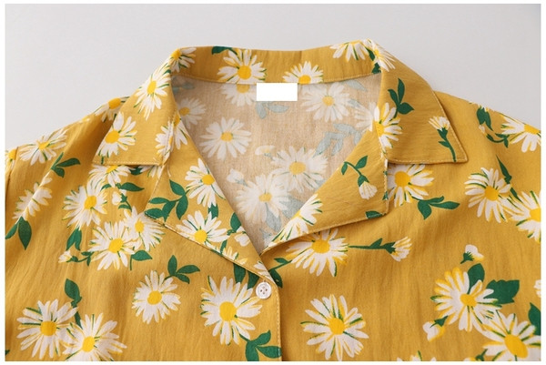 Πουκάμισο φαρδύ με κουμπιά και λουλουδάτο μοτίβο