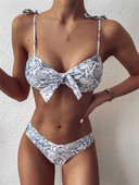 Costum de baie de damă cu model de șarpe și panglică în partea de sus
