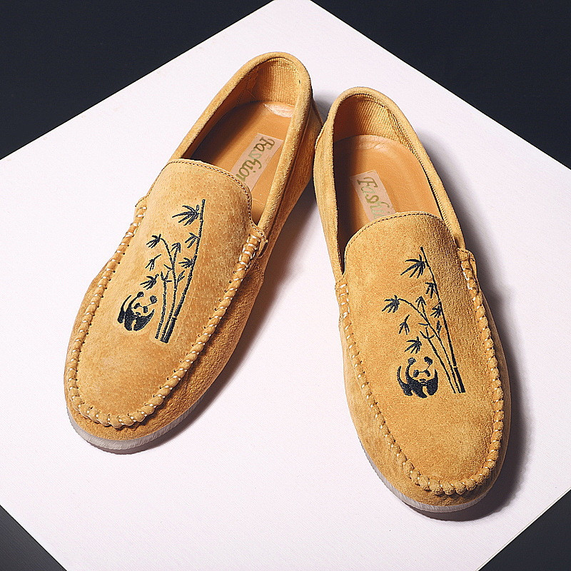 Μοντέρνα ανδρικά μοκασίνια με κεντήματα panda - μεγάλα νούμερα