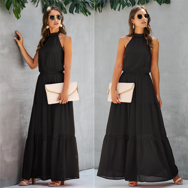 Μοντέρνο γυναικείο μακρύ φόρεμα με στρογγυλό ντεκολτέ και γυμνή πλάτη