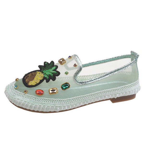 Női alkalmi cipő kövekkel és flitterekkel, fehér színben