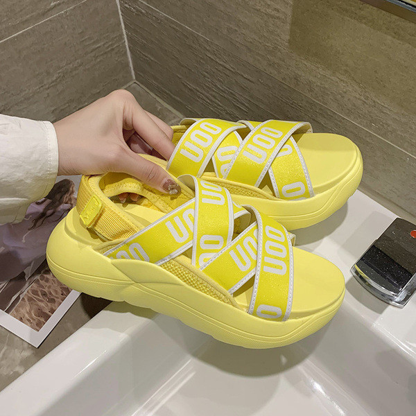 ÚJ Női alkalmi szandál felirattal és gumival