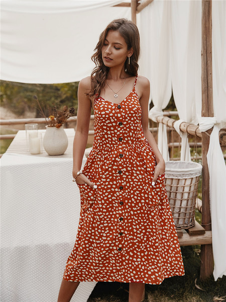 Új modell sport női ruha vékony pántokkal, zsebekkel és gombokkal