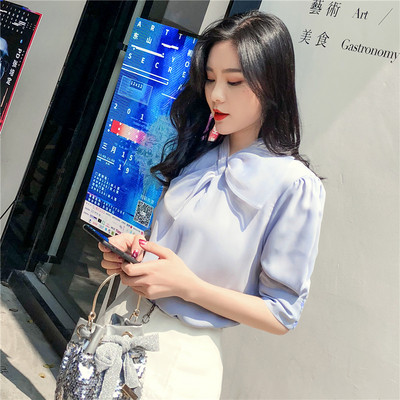 Modern női ing szalaggal és 3/4-es ujjal