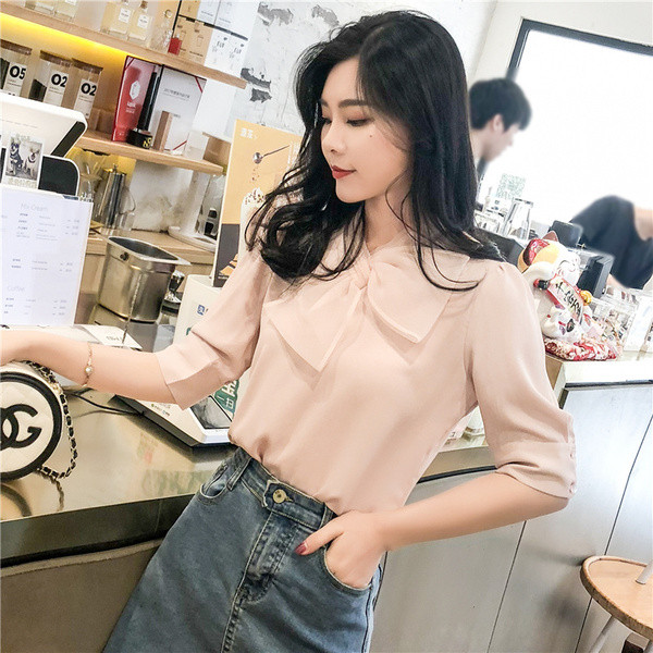 Modern női ing szalaggal és 3/4-es ujjal