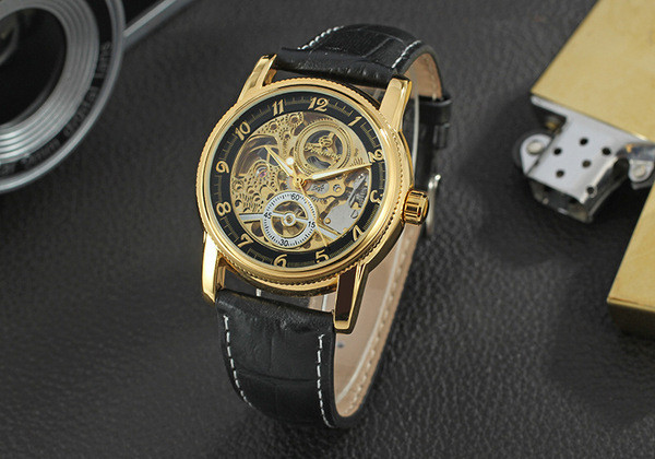 Ανδρικό μηχανικό ρολόι με δερμάτινο λουράκι