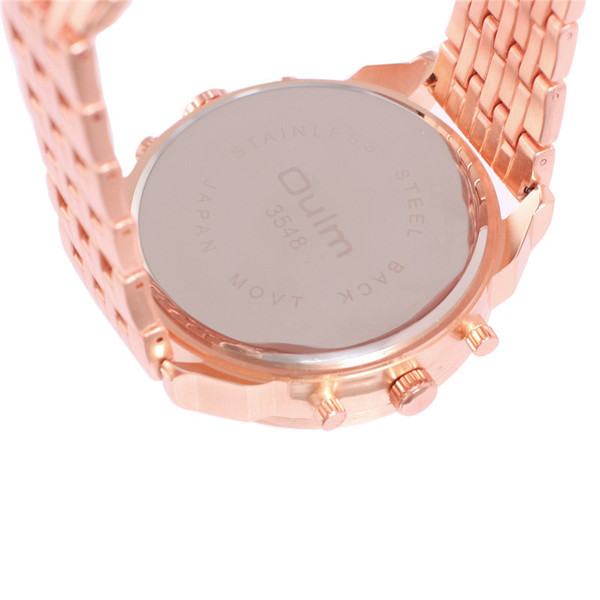 Rozsdamentes acélból készült férfi karóra