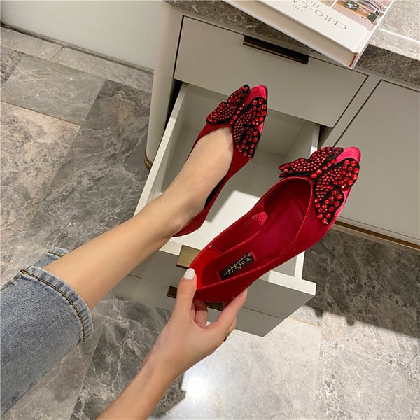 Casual χαμηλά παπούτσια από ύφασμα με πέτρες