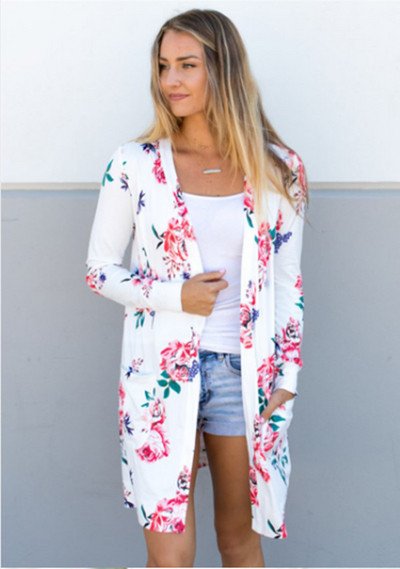 Paprastas moteriškas ilgas megztinis su gėlių raštu