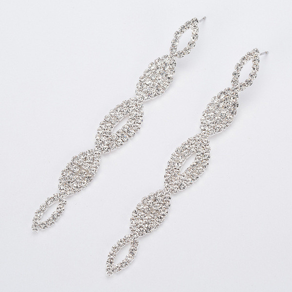 Elegáns női lógó fülbevaló kövekkel ezüst színben