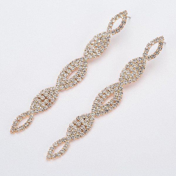 Elegáns női lógó fülbevaló kövekkel ezüst színben