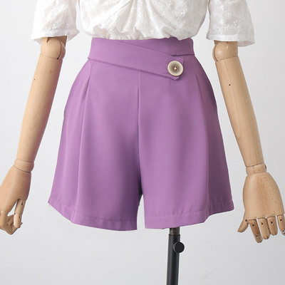 Pantaloni scurți de damă cu talie înaltă - model larg