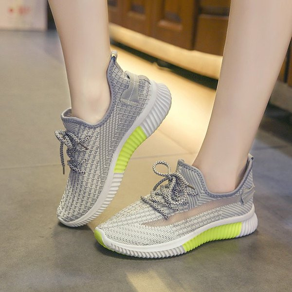 Σπορ και casual γυναικεία αθλητικά παπούτσια με κορδόνια - μεγάλα μεγέθη