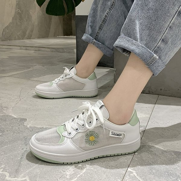 Casual πάνινα παπούτσια από ύφασμα και κεντήματα