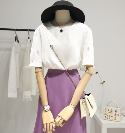 Νέο μοντέλο γυναικεία μπλούζα με πέρλες και στρογγυλή λαιμόκοψη