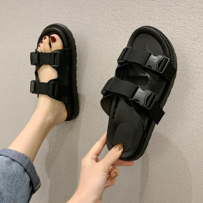 Papuci casual cu curele textile si catarame
