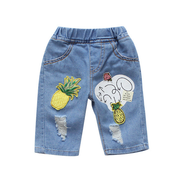 Παιδικά τζιν με απλικέ και τσέπες σε μπλε χρώμα για κορίτσια