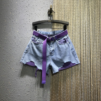 Női alkalmi rövidnadrág szakadt jobb oldali övvel