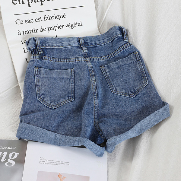 Casual γυναικείο σορτς με ψηλή μέση και ελαστικό