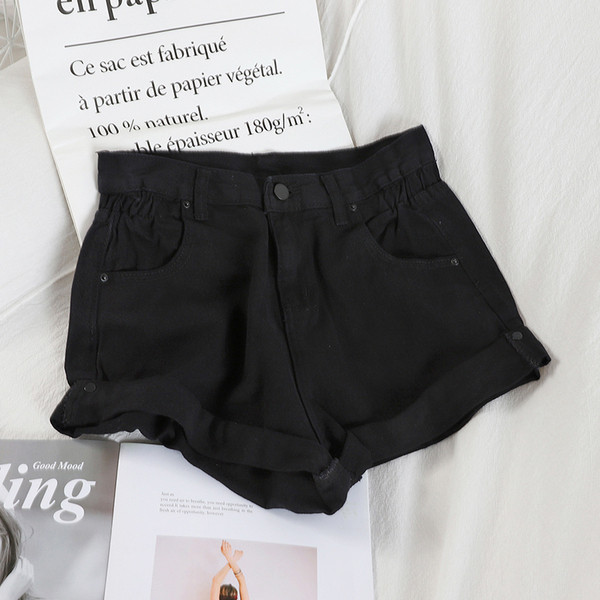 Casual γυναικείο σορτς με ψηλή μέση και ελαστικό