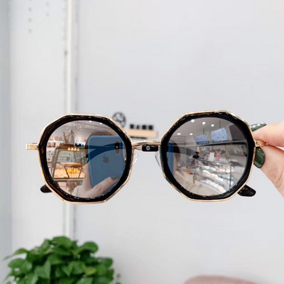 Μοντέρνα γυναικεία στρογγυλά γυαλιά σε διαφορετικά χρώματα