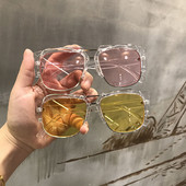 Model nou de ochelari de dama in stil retro si mai multe culori