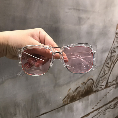 Model nou de ochelari de dama in stil retro si mai multe culori