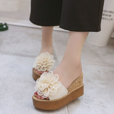 Naiste 3D lille ja kõrge platvormiga sussid