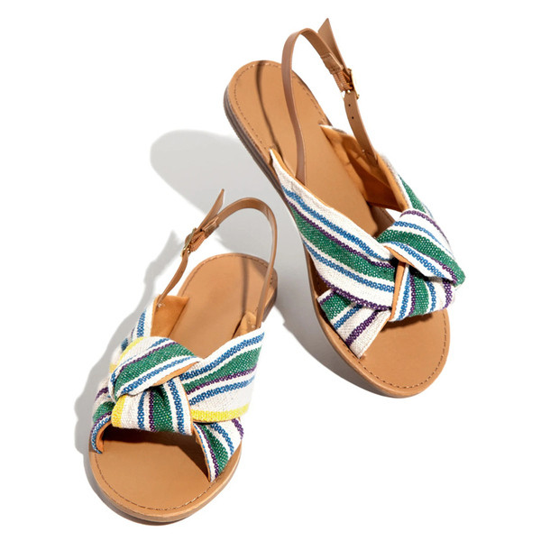 Vabaaja naiste sandaalid teksaelemendi ja pandlaga