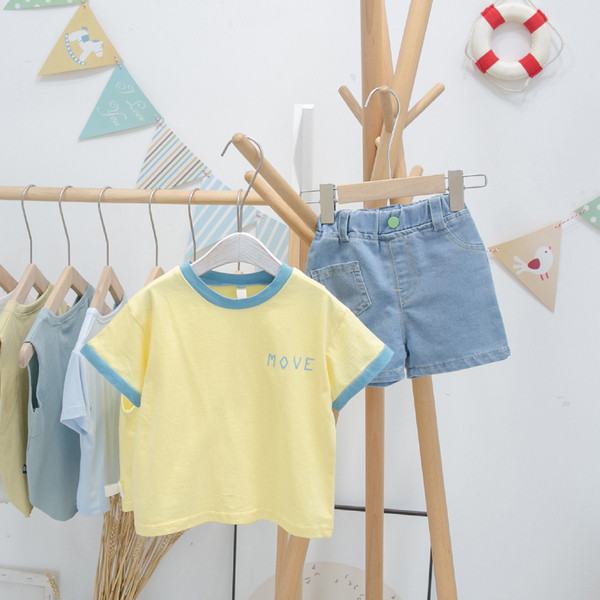 Casual παιδικό μπλουζάκι με κοντά μανίκια και στρογγυλή λαιμόκοψη