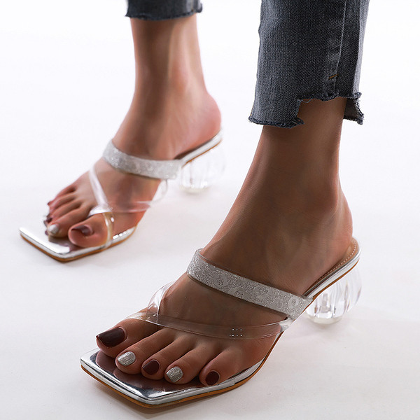 Moodsad paksu läbipaistva kontsaga naiste sussid