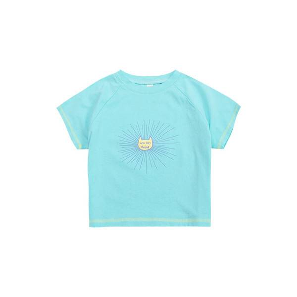 Μοντέρνο παιδικό μπλουζάκι με στρογγυλή λαιμόκοψη για αγόρια