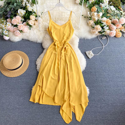 Rochie de dama model asimetric cu bretele subtiri