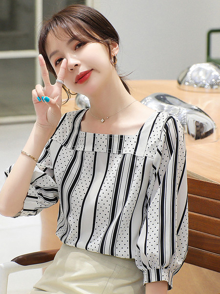 Naiste särk kandilise kaelusega ja 3/4 varrukatega