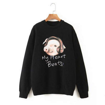 Naiste musta trükiga pluus