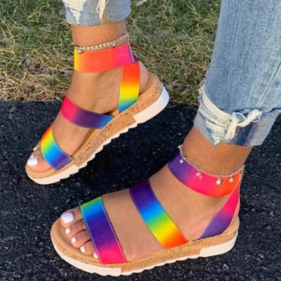 Ежедневни дамски сандали с дебела подметка и  цветна шарка