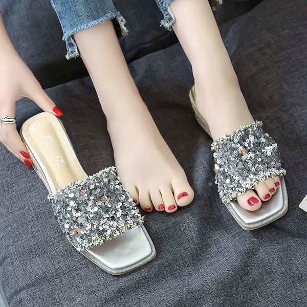 Papuci eleganti de dama cu perle si toc gros