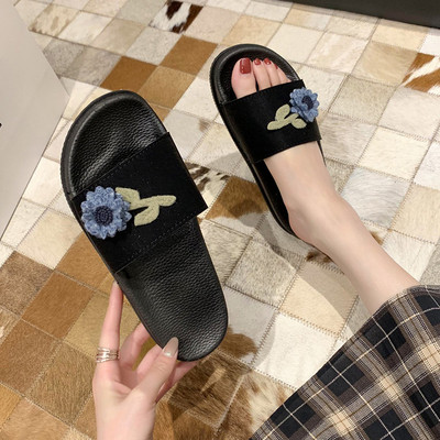 Papuci casual de damă, în negru, cu element de flori 3D