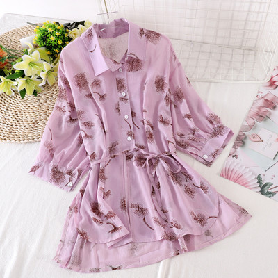 Cămașă modernă de damă cu model floral și guler clasic
