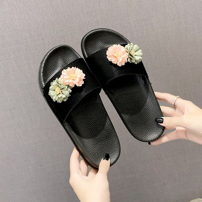 Lilleelemendi ja lameda tallaga naiste vabaaja sussid