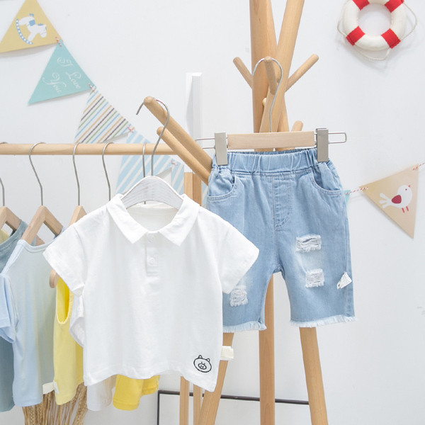 Uue mudeli klassikalise kraega lastepluus poistele